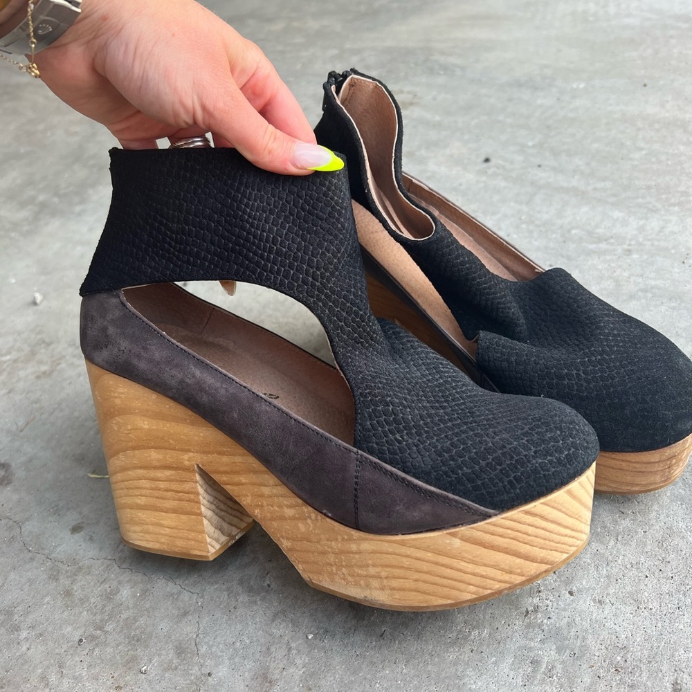Free people wedge